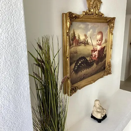 2, Old Town Charm Apartment Lagos